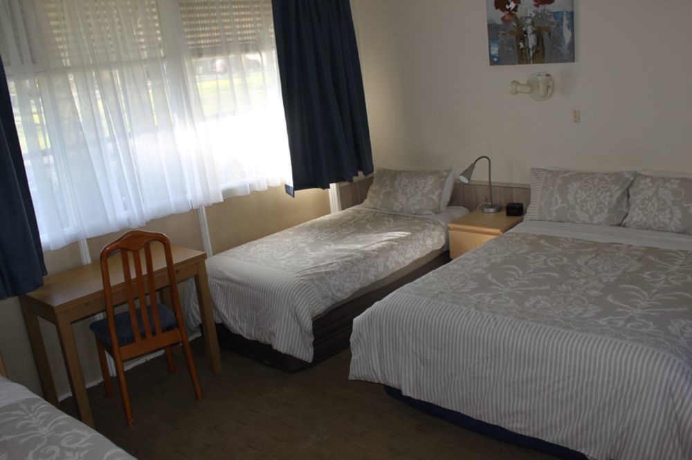 Kaniva Midway Motel Ngoại thất bức ảnh