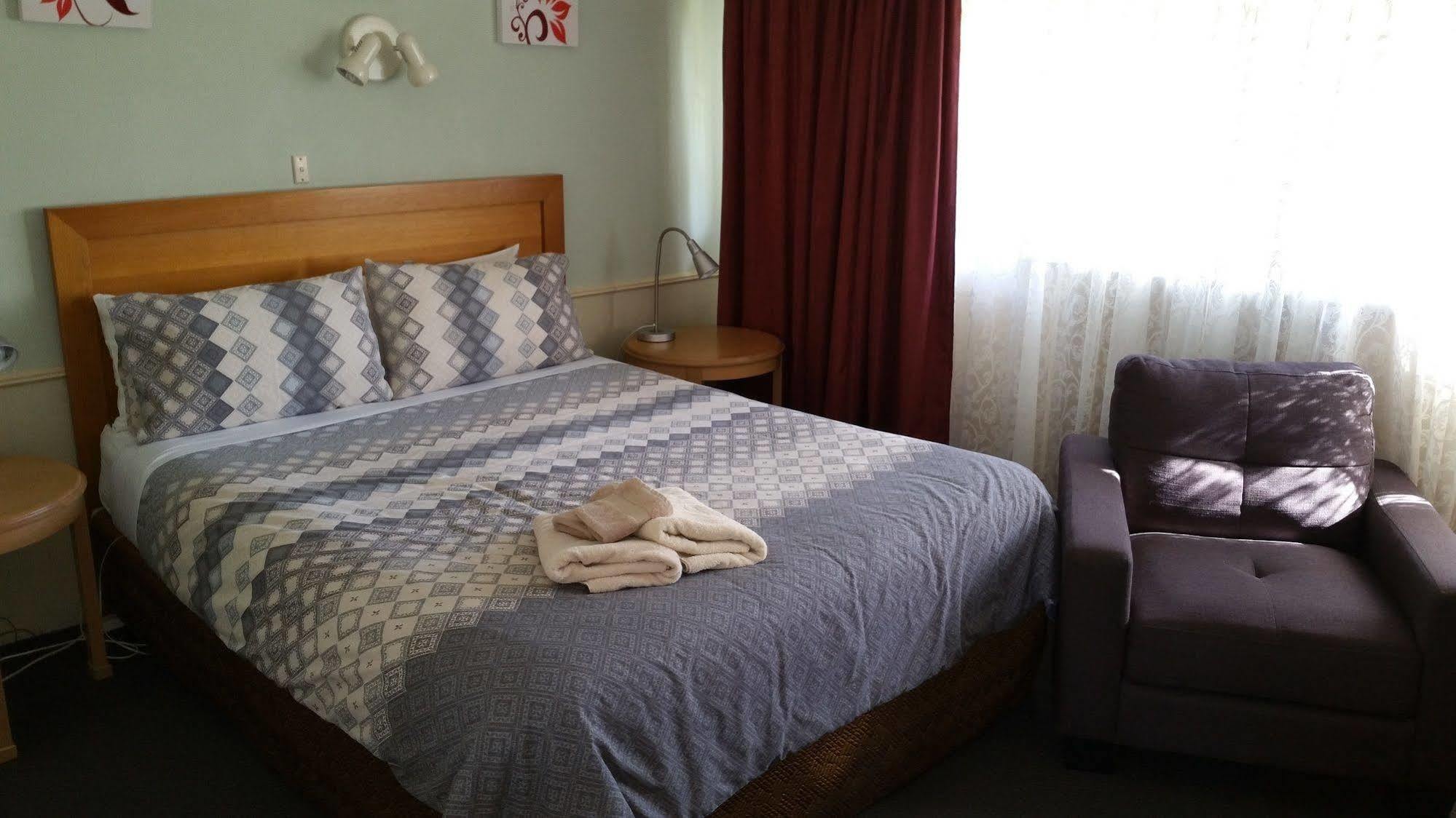 Kaniva Midway Motel Ngoại thất bức ảnh